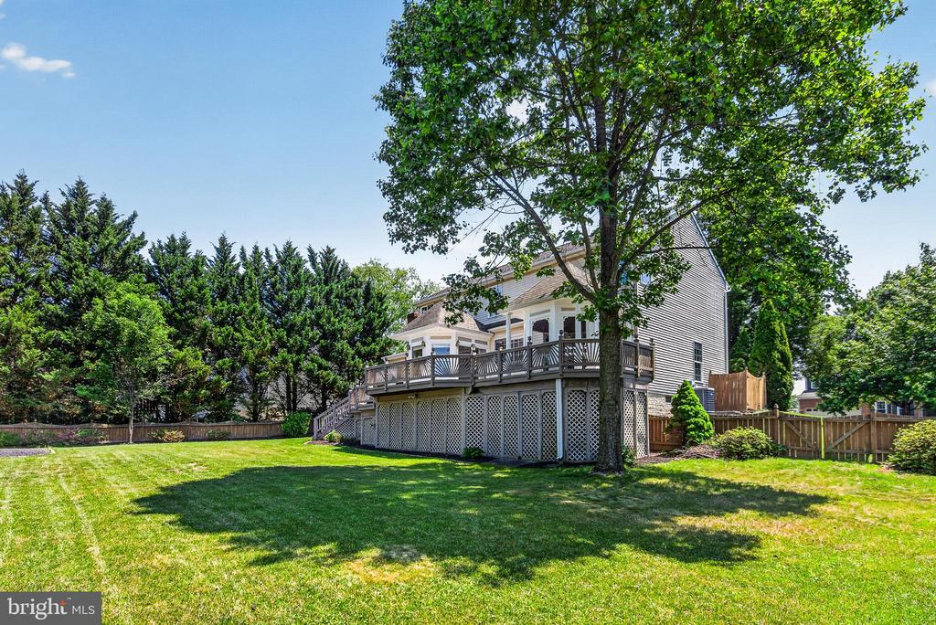 413 CROSMAN COURT
