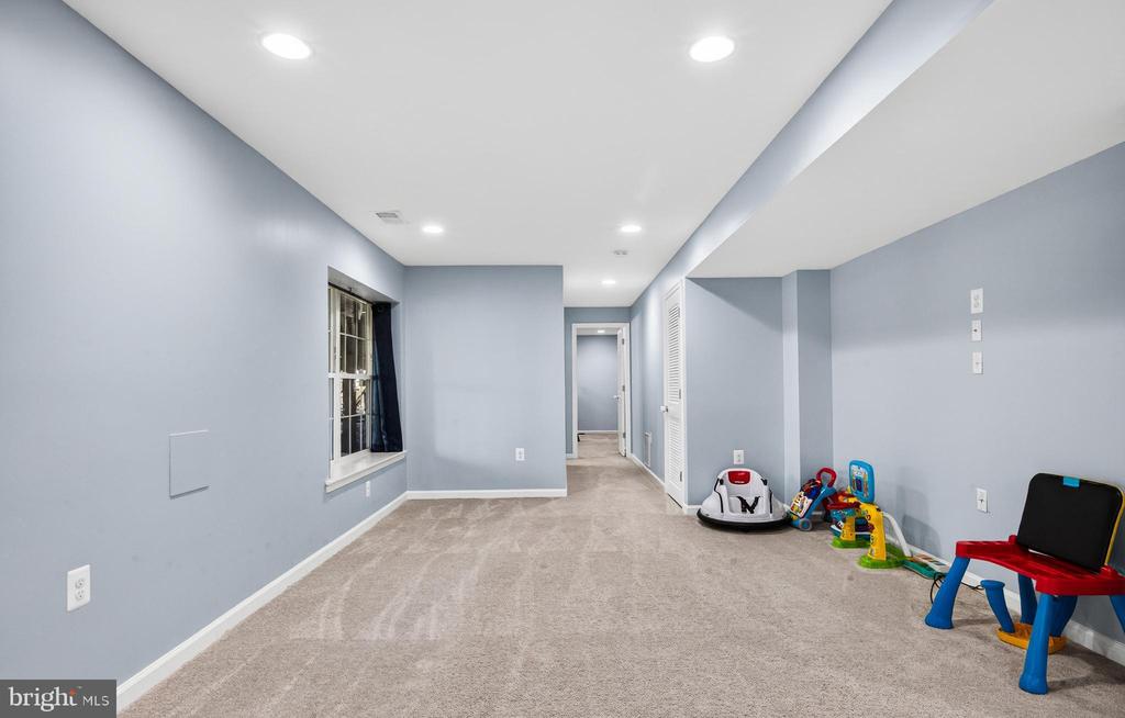 413 CROSMAN COURT