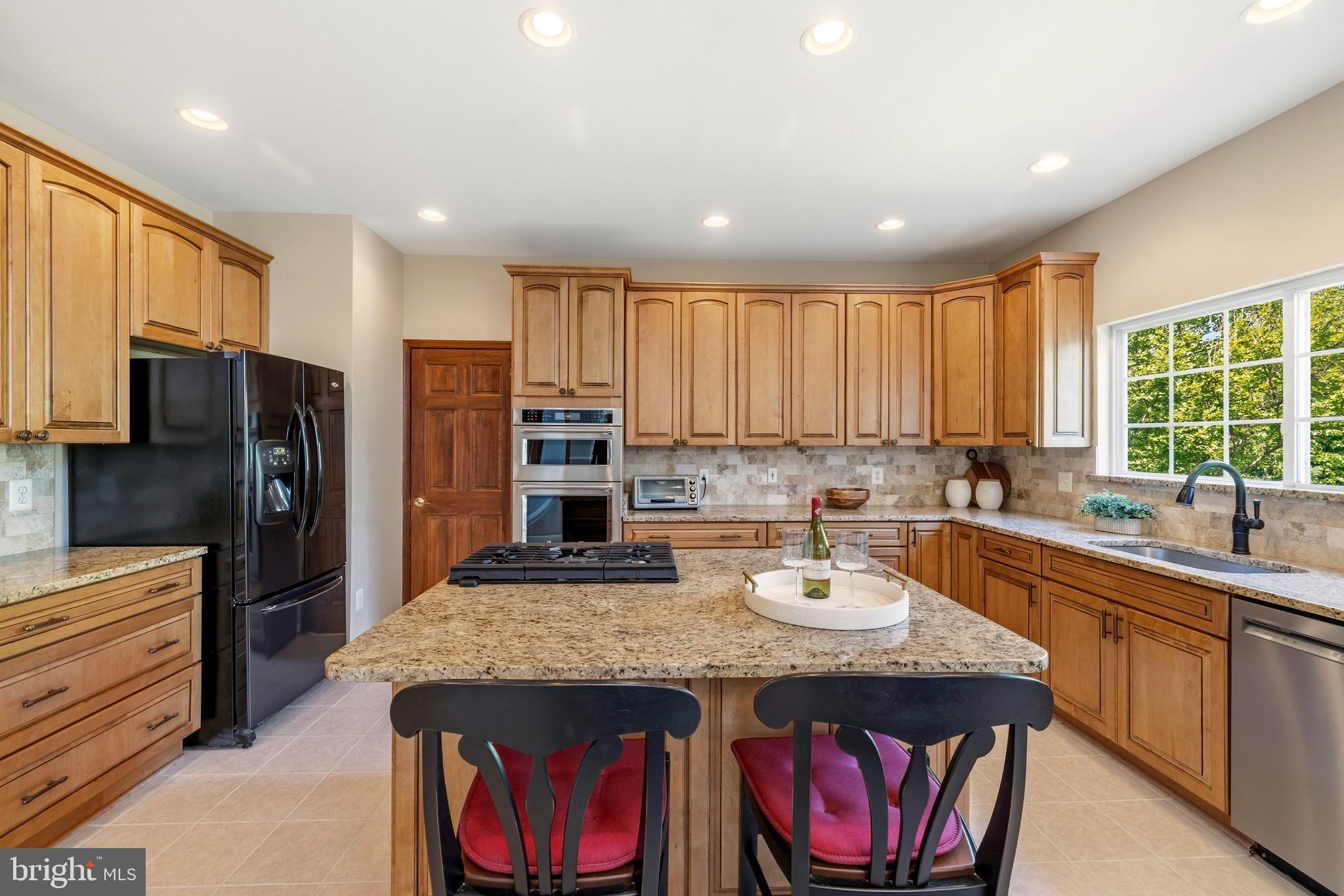 21916 BELLAIR COURT