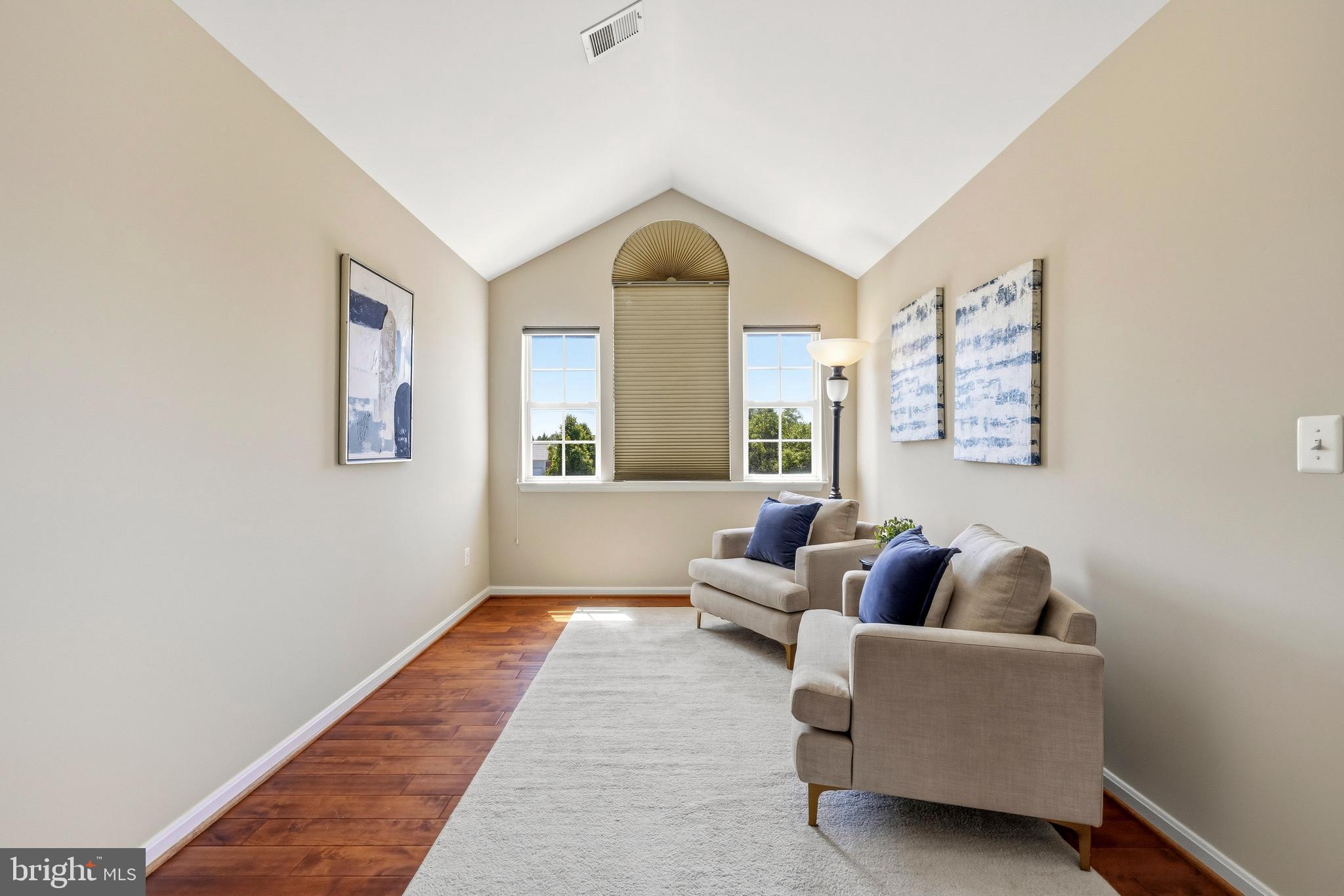 21916 BELLAIR COURT