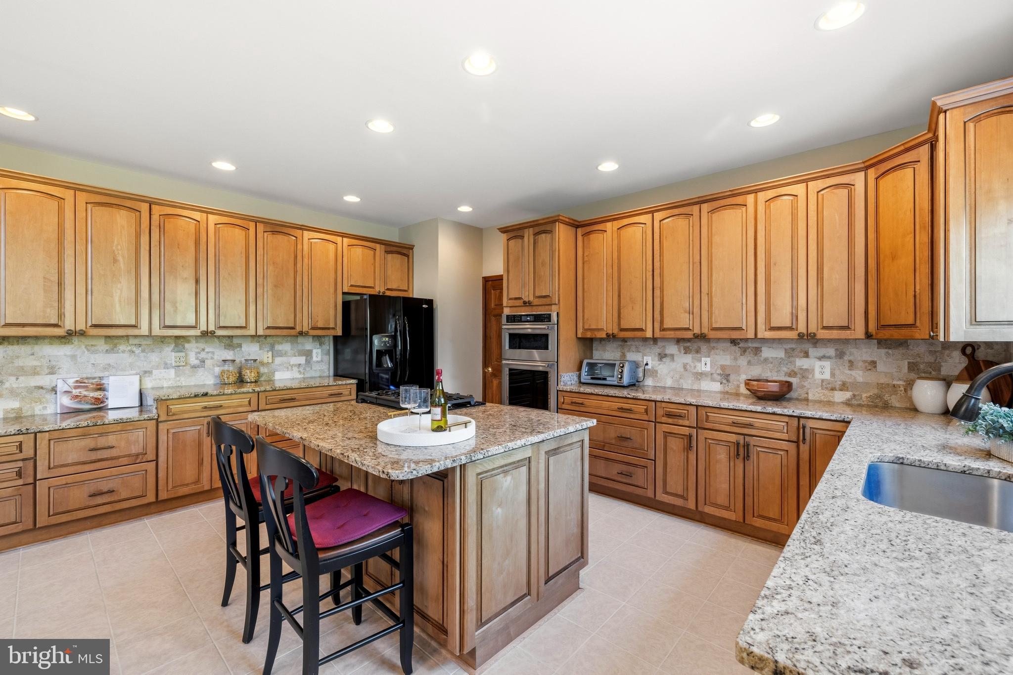 21916 BELLAIR COURT
