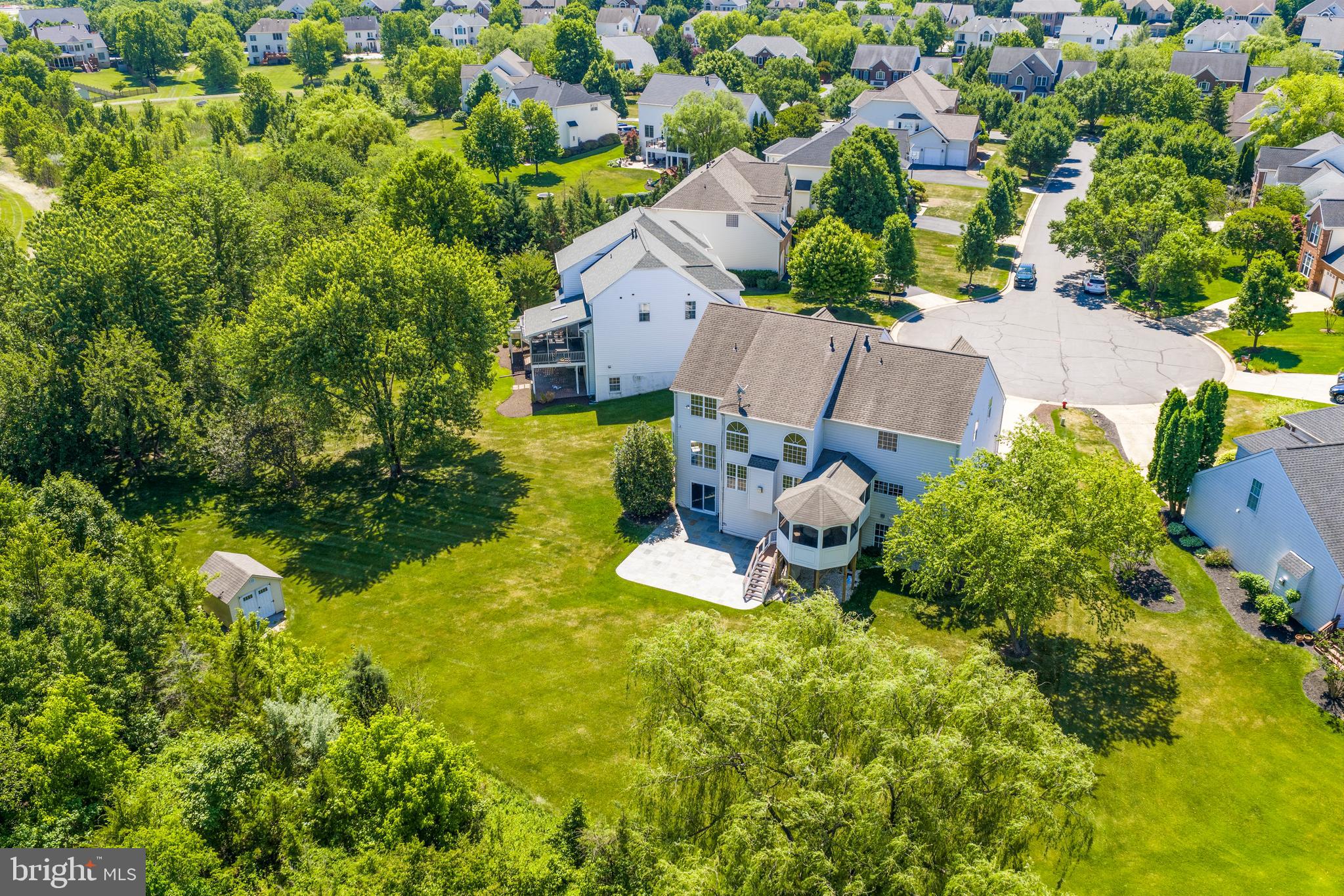 21916 BELLAIR COURT