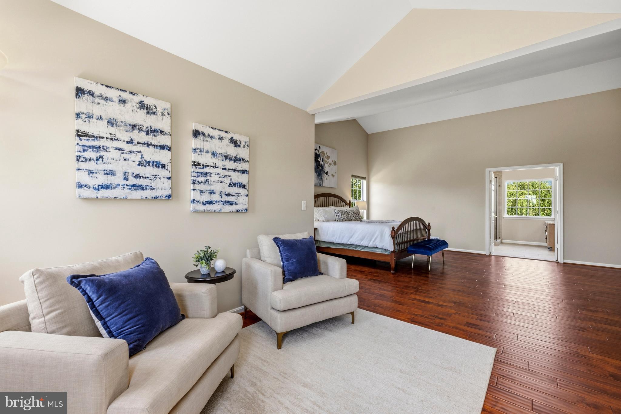 21916 BELLAIR COURT