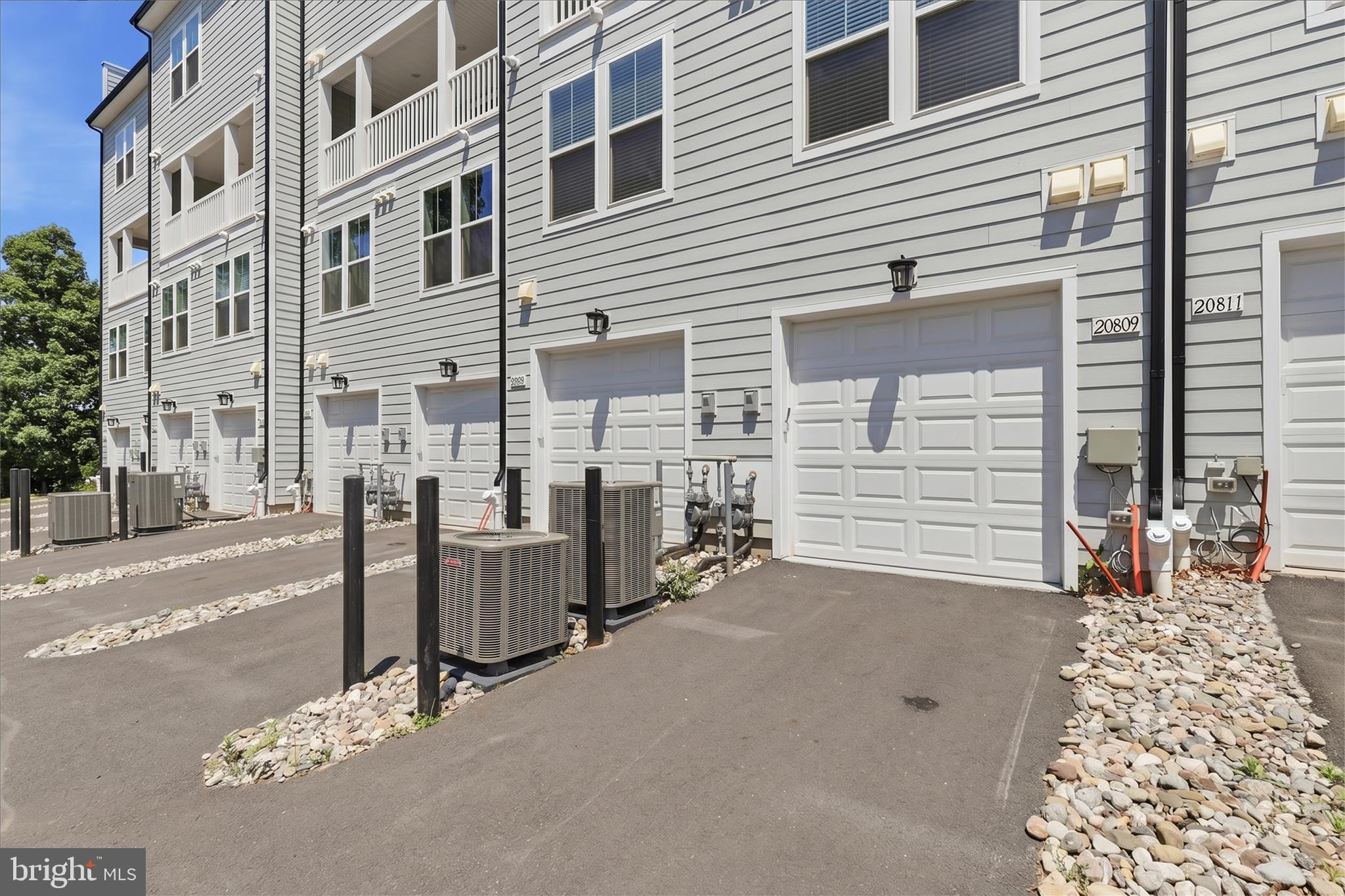 20809 WOOD QUAY DRIVE