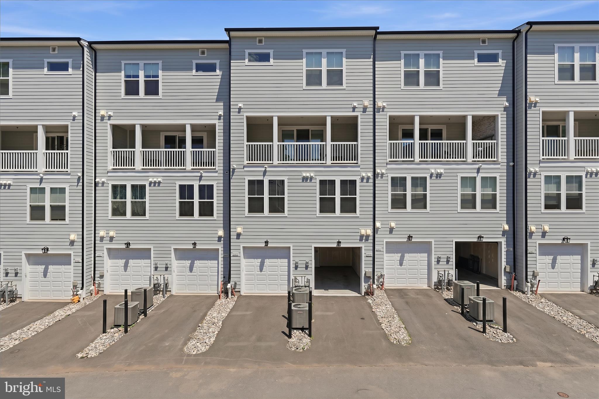 20809 WOOD QUAY DRIVE