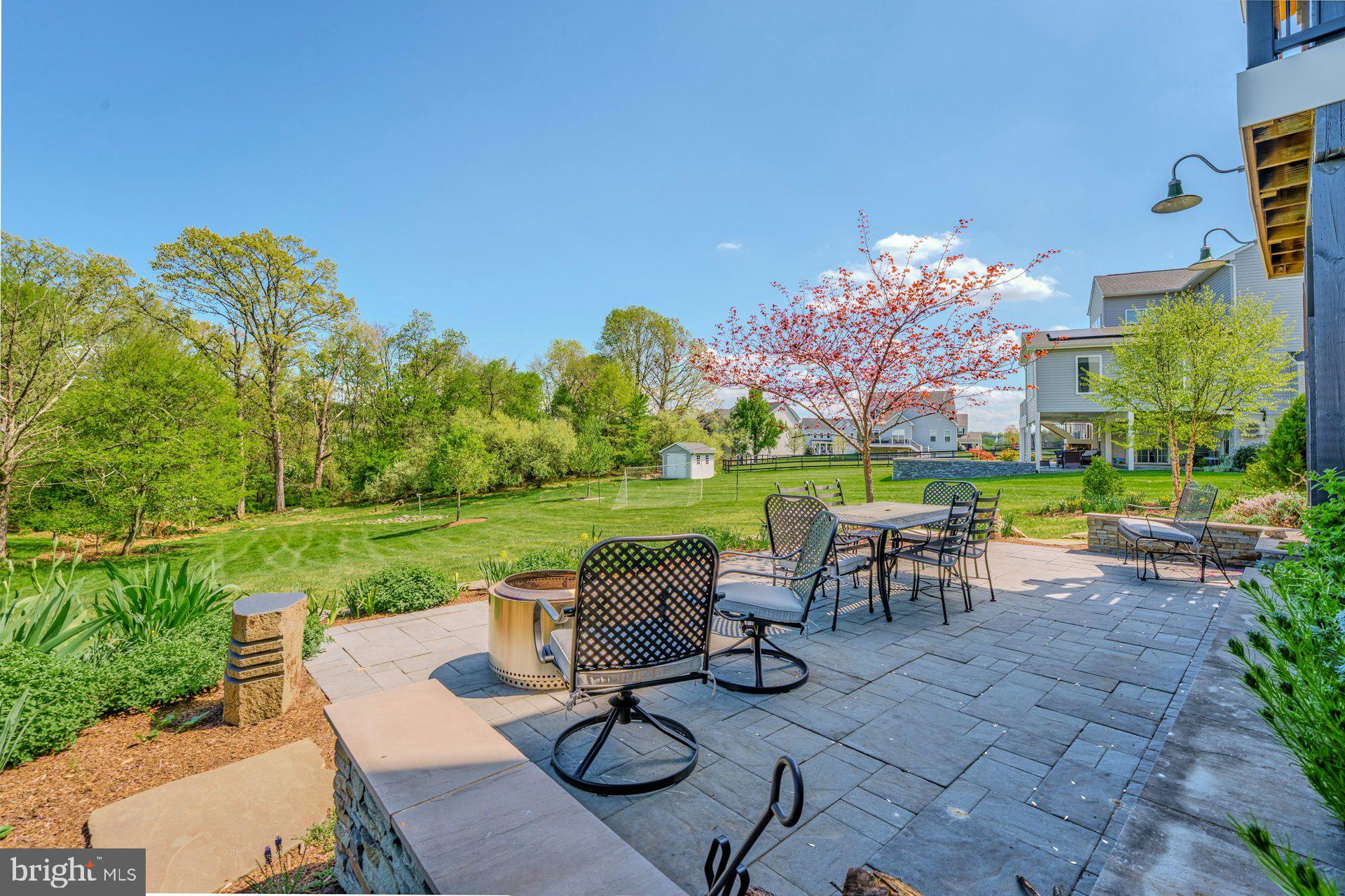 18120 RIDGEWOOD PLACE