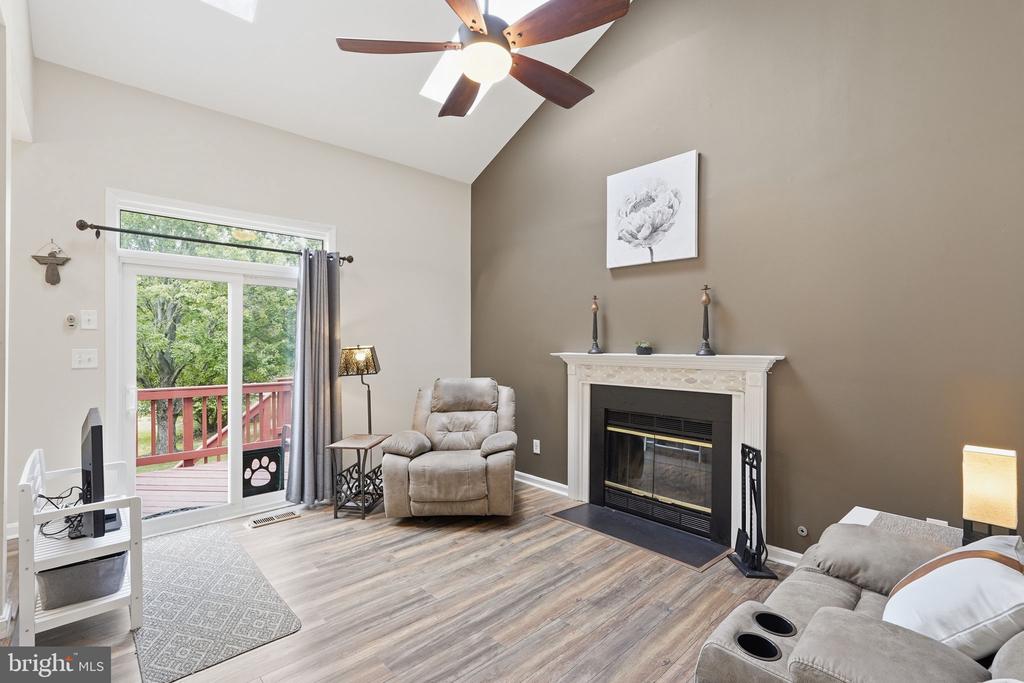 204 GRAFTON WAY NE