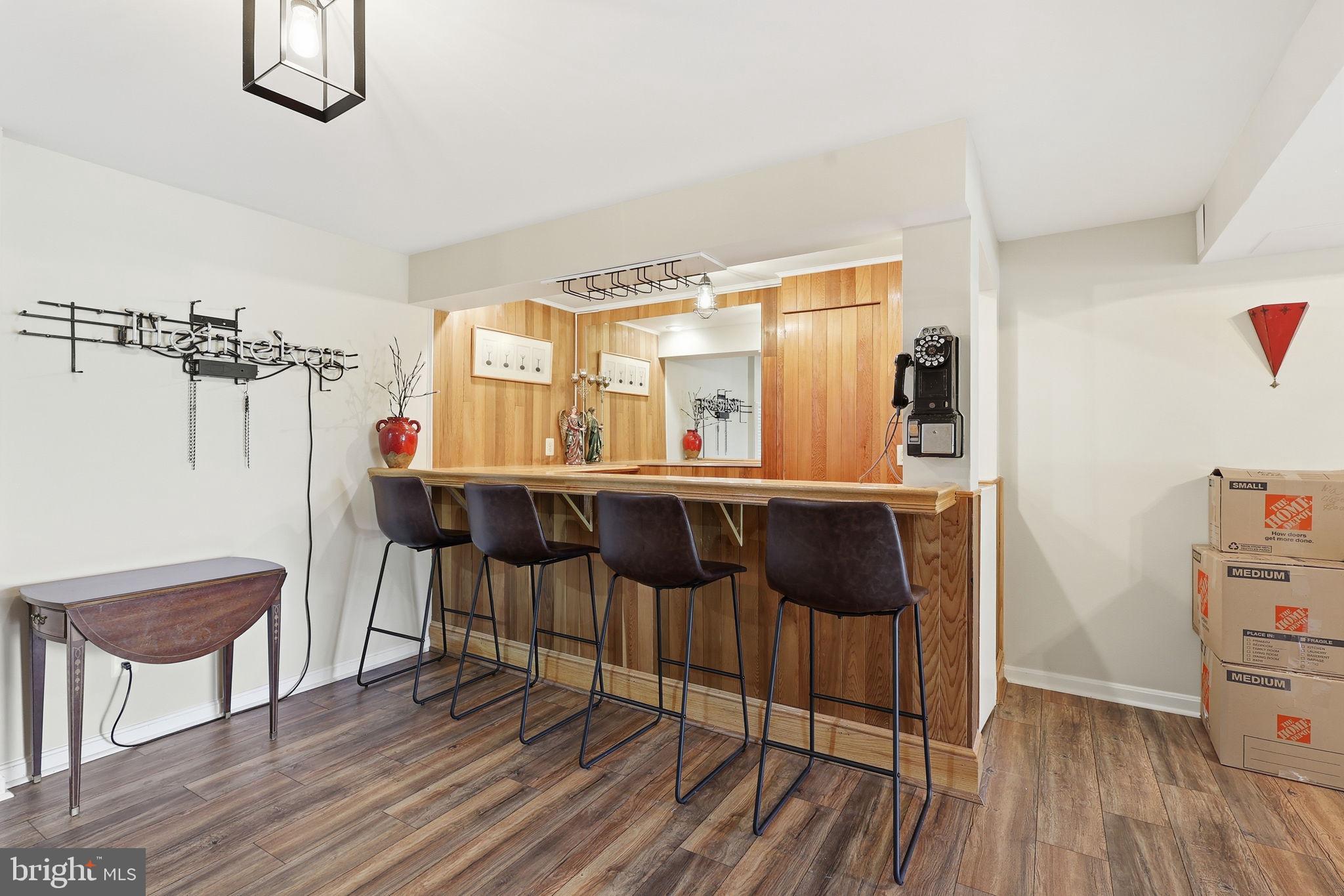 204 GRAFTON WAY NE
