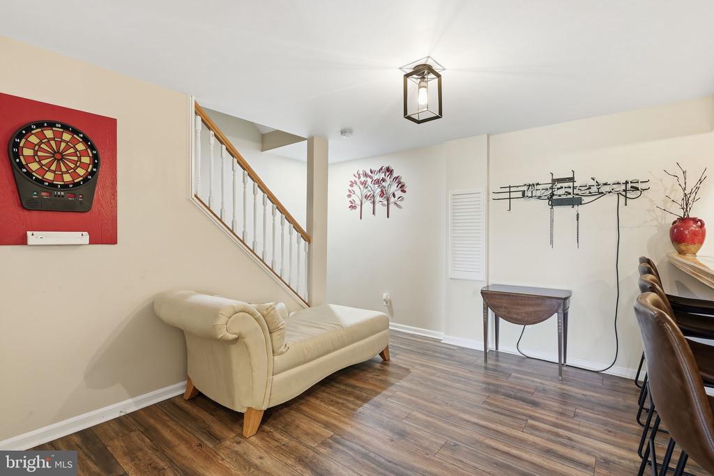 204 GRAFTON WAY NE