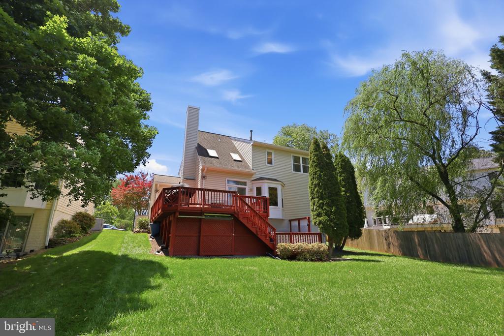204 GRAFTON WAY NE