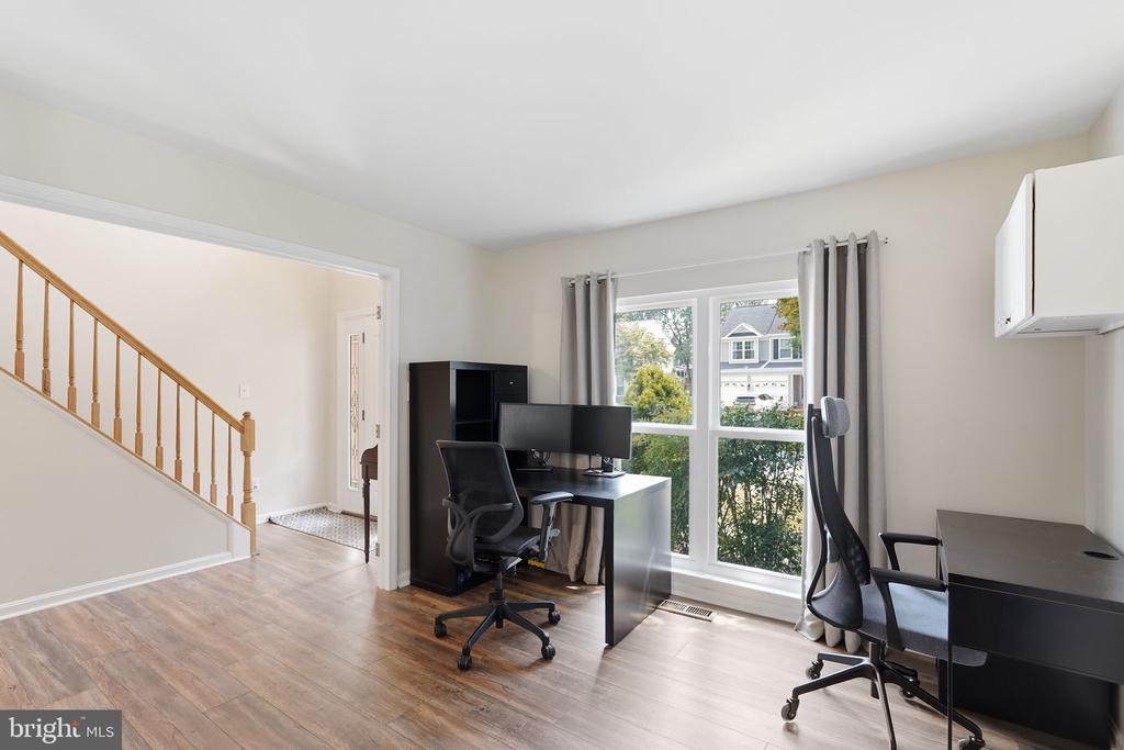 204 GRAFTON WAY NE
