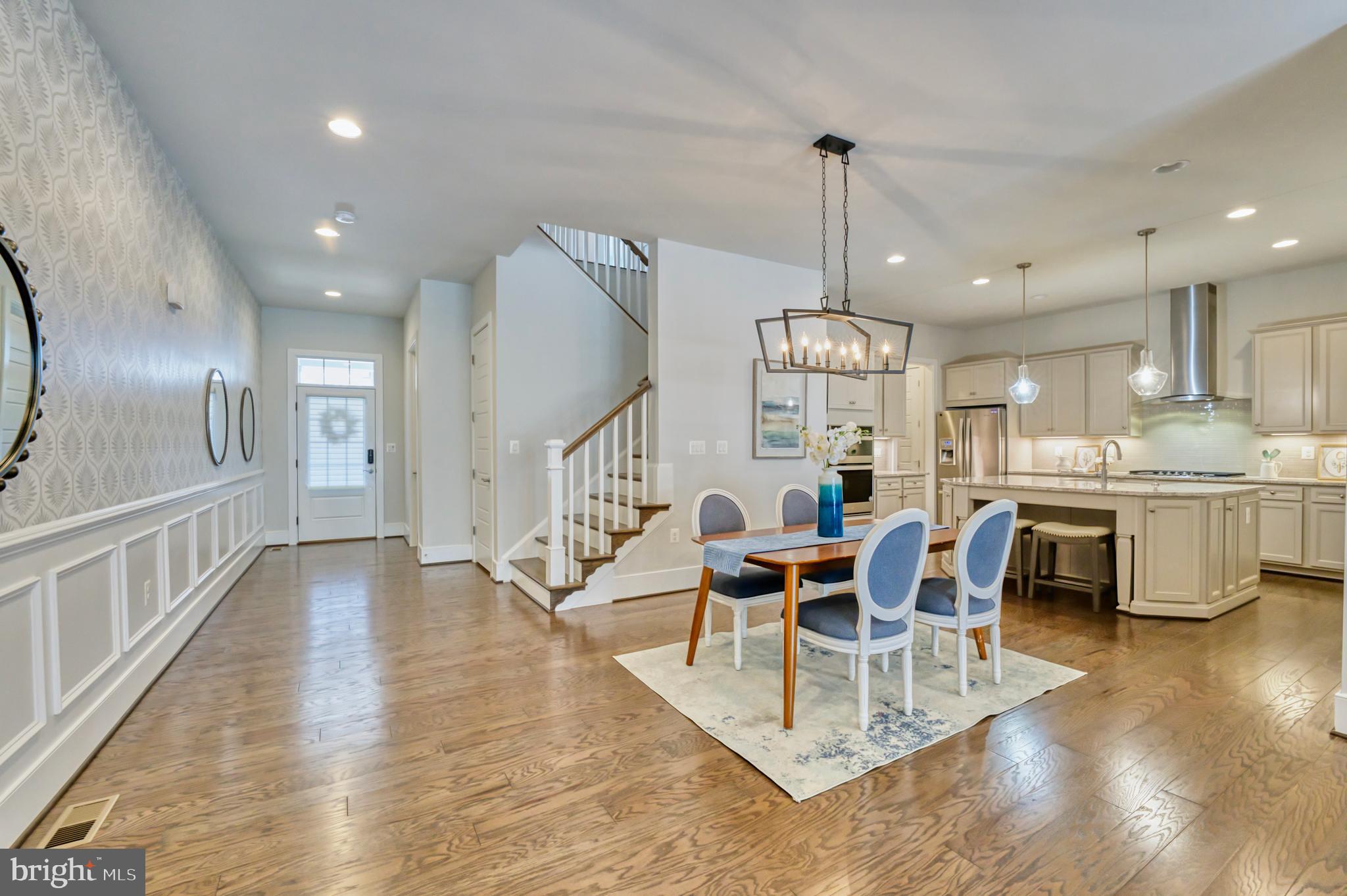 23695 CYPRESS GLEN SQUARE