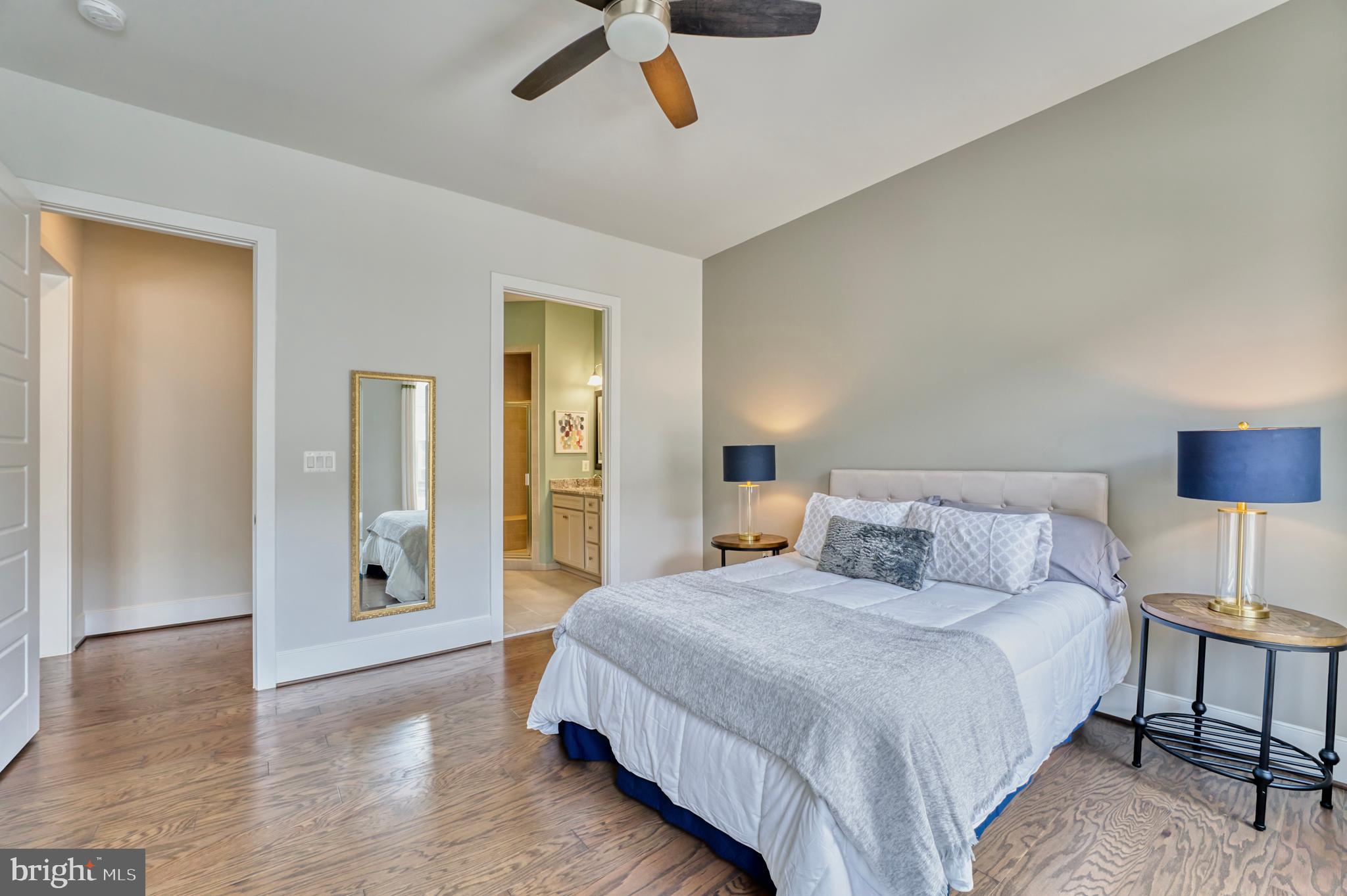 23695 CYPRESS GLEN SQUARE