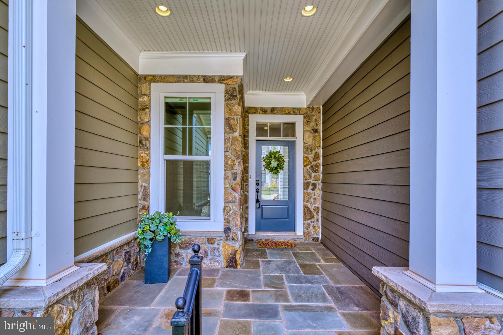 23695 CYPRESS GLEN SQUARE