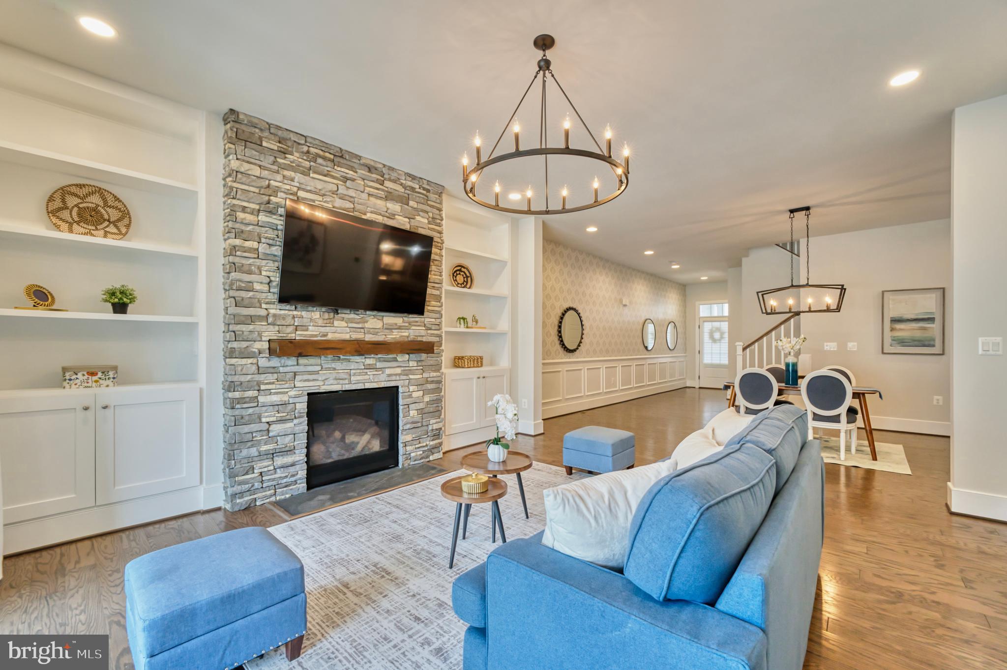 23695 CYPRESS GLEN SQUARE