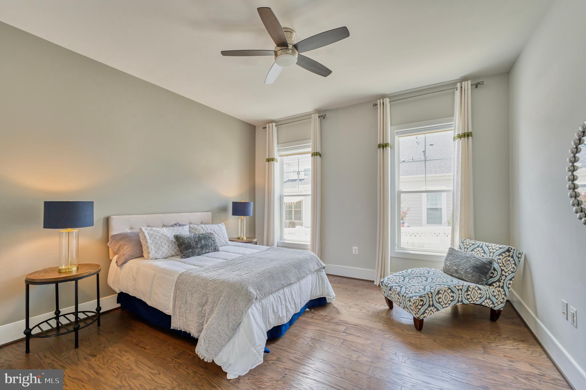 23695 CYPRESS GLEN SQUARE