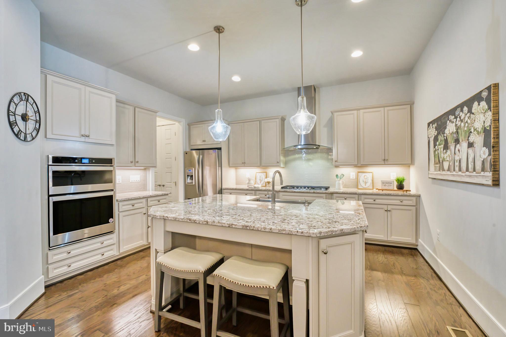 23695 CYPRESS GLEN SQUARE