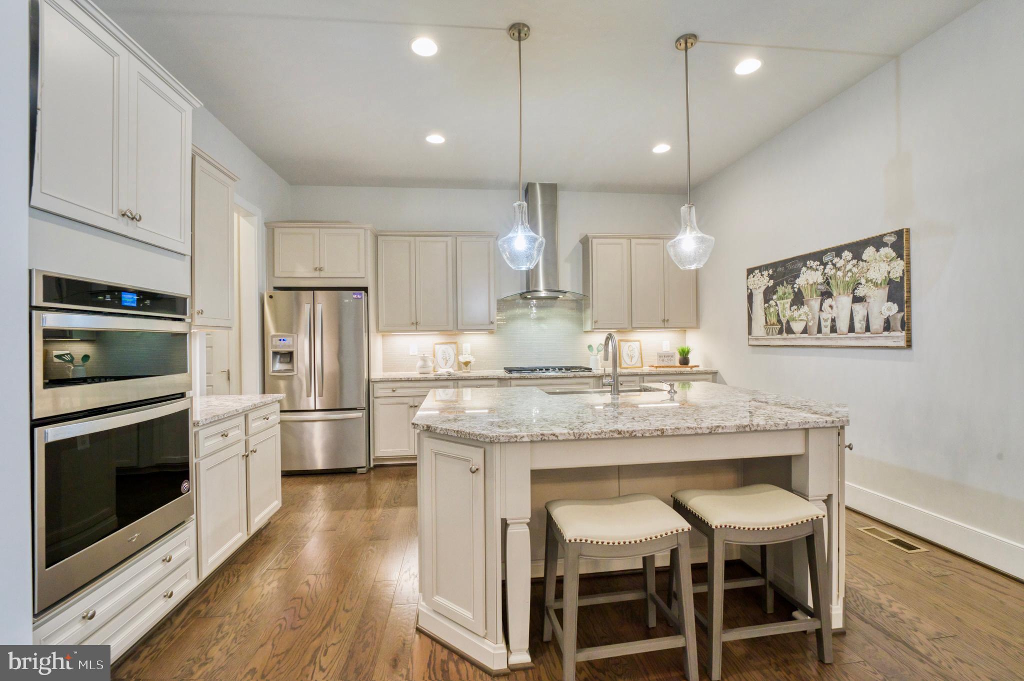 23695 CYPRESS GLEN SQUARE