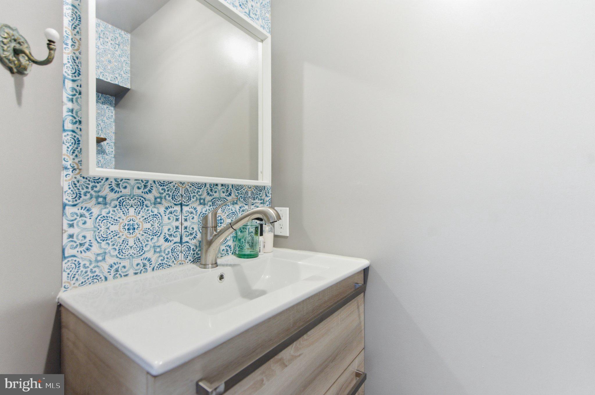 21553 FIELD STATION TERRACE