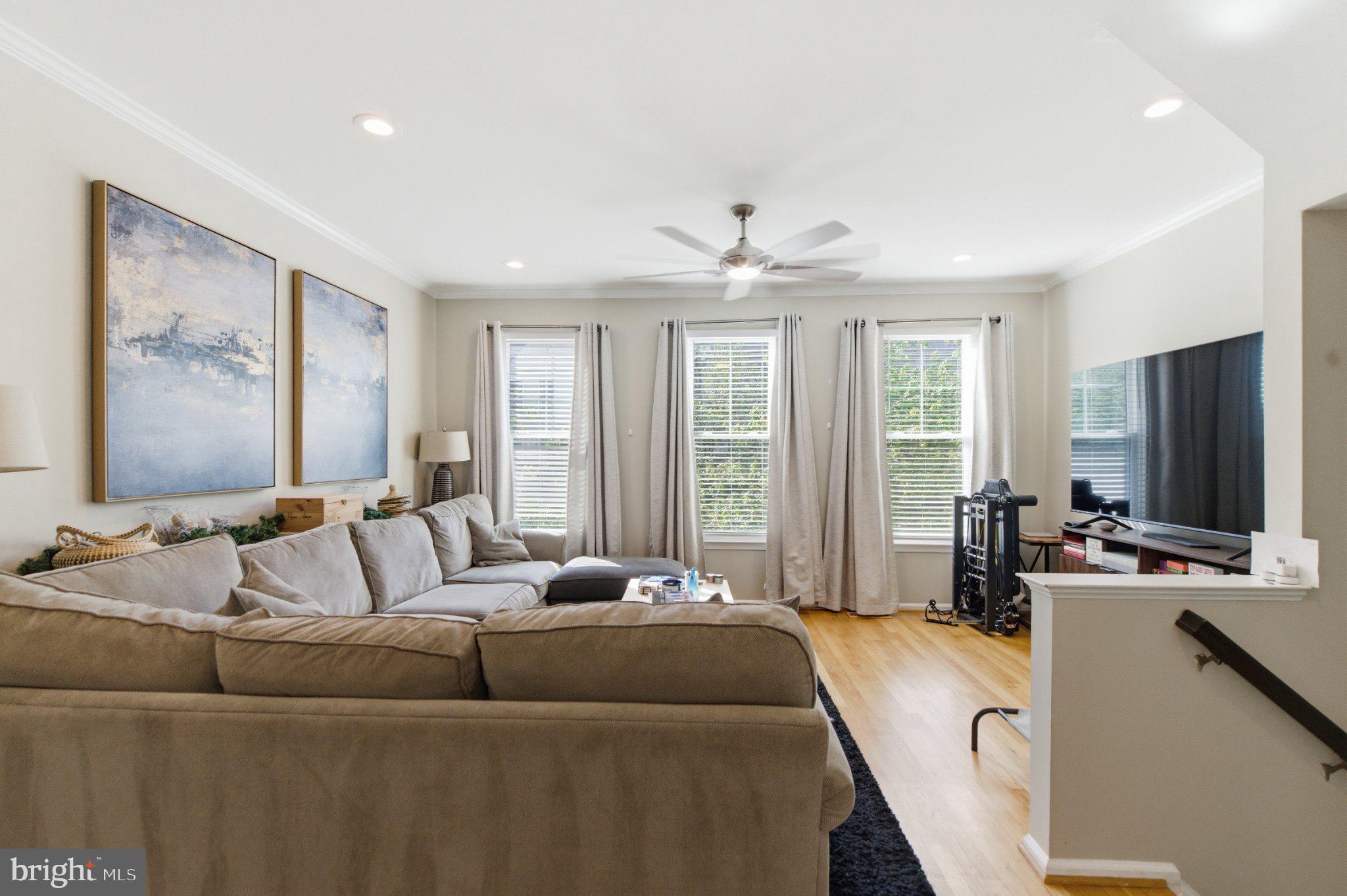 21553 FIELD STATION TERRACE