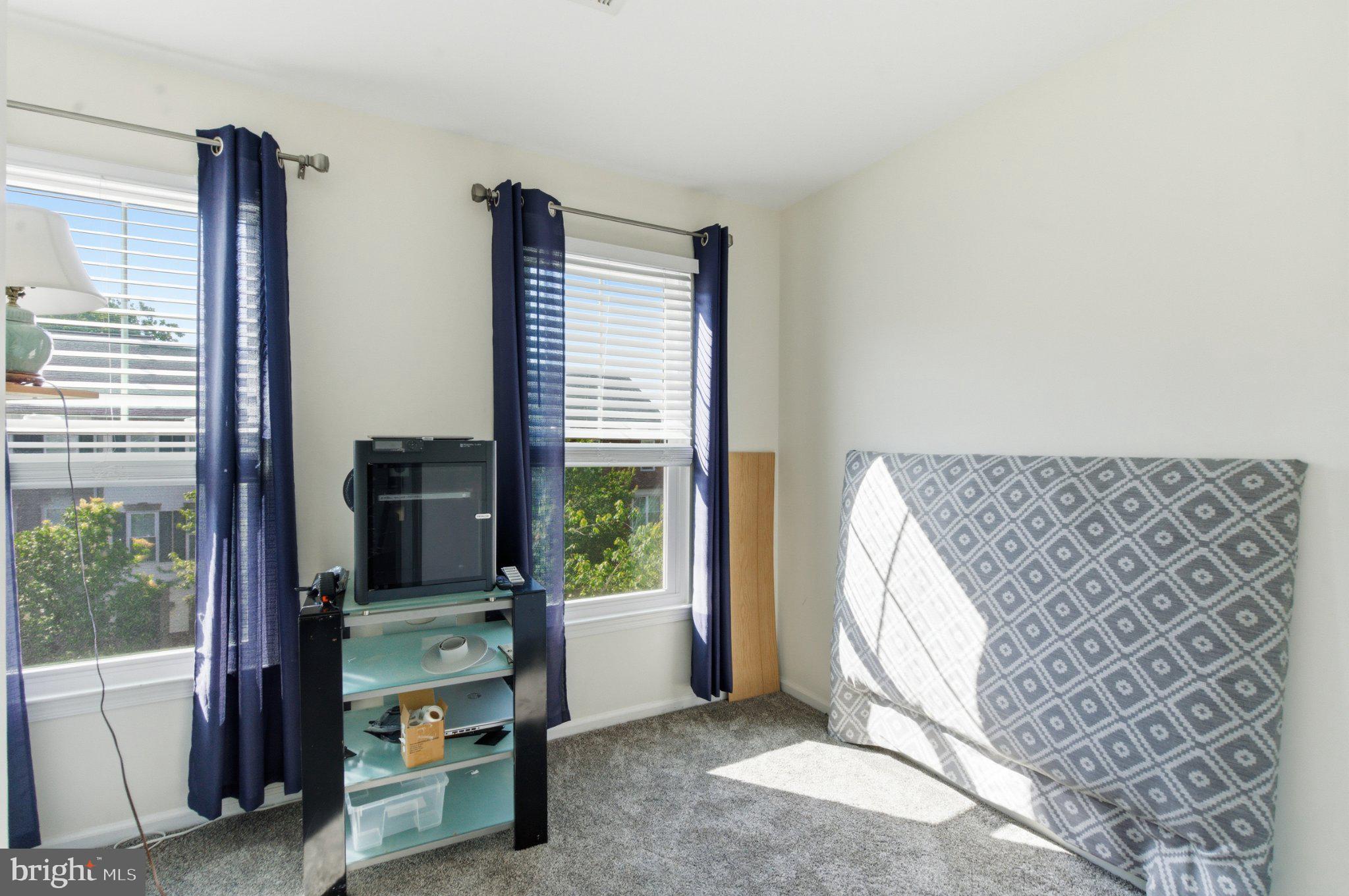 21553 FIELD STATION TERRACE