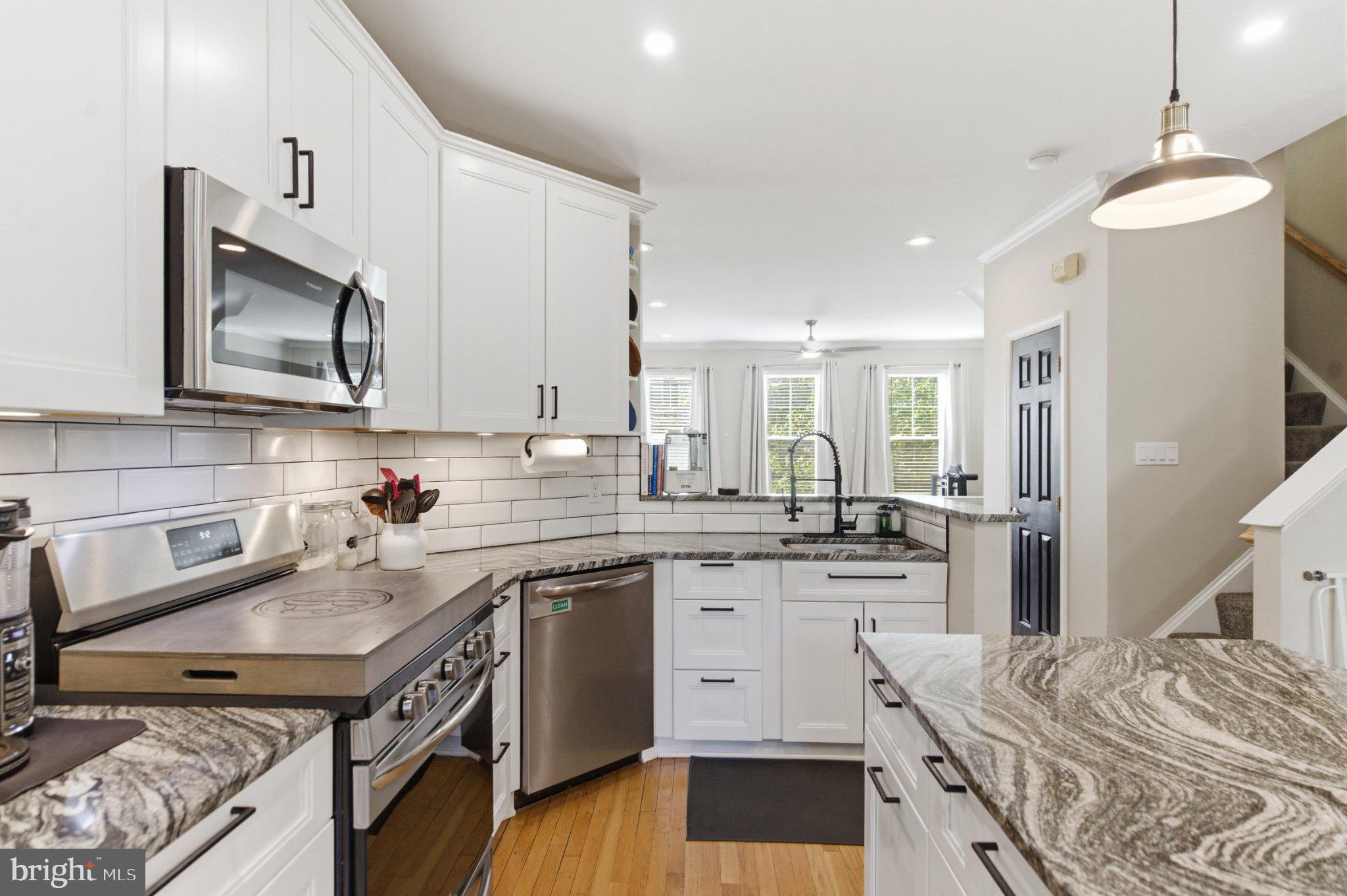 21553 FIELD STATION TERRACE