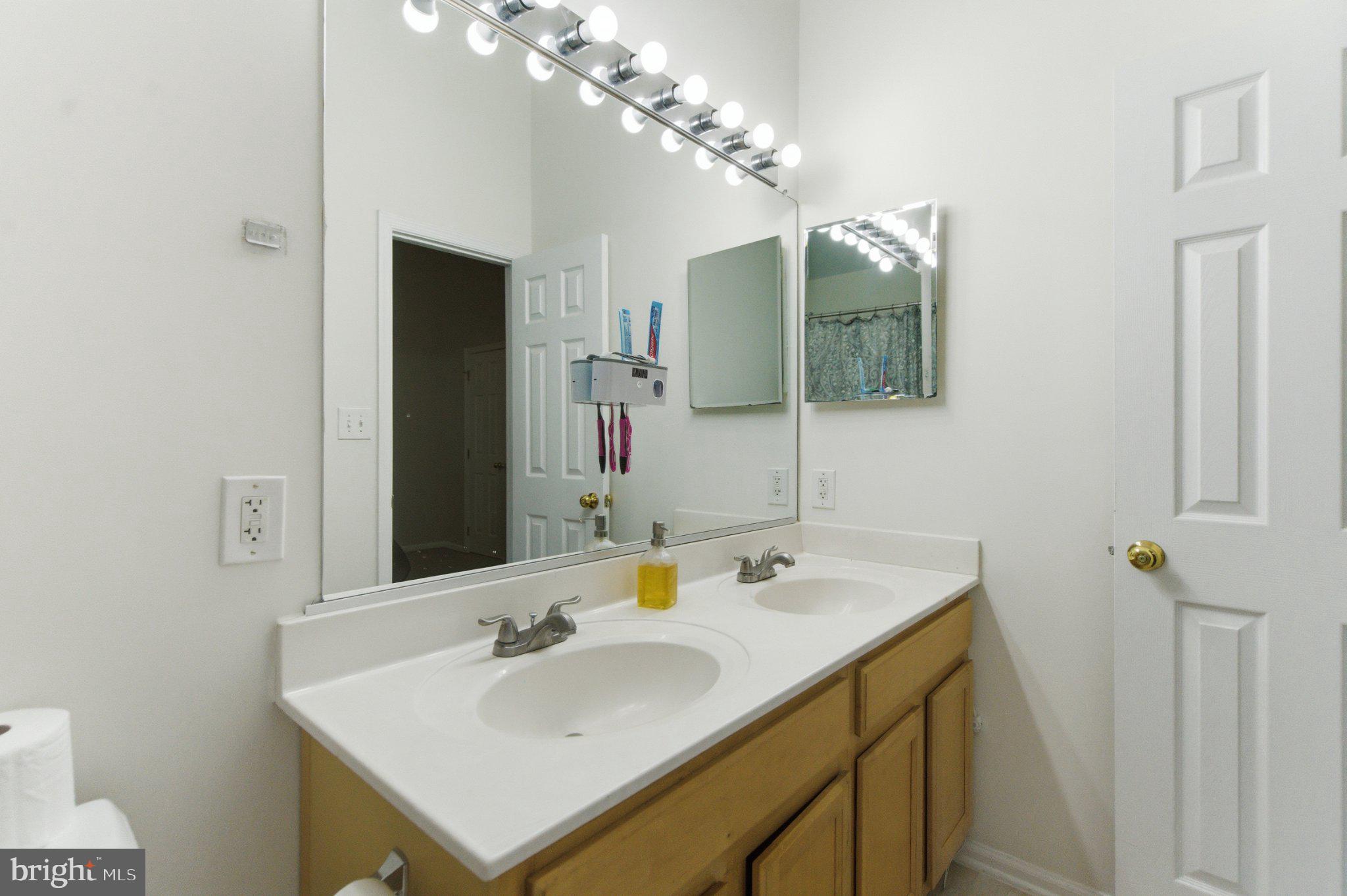 21553 FIELD STATION TERRACE