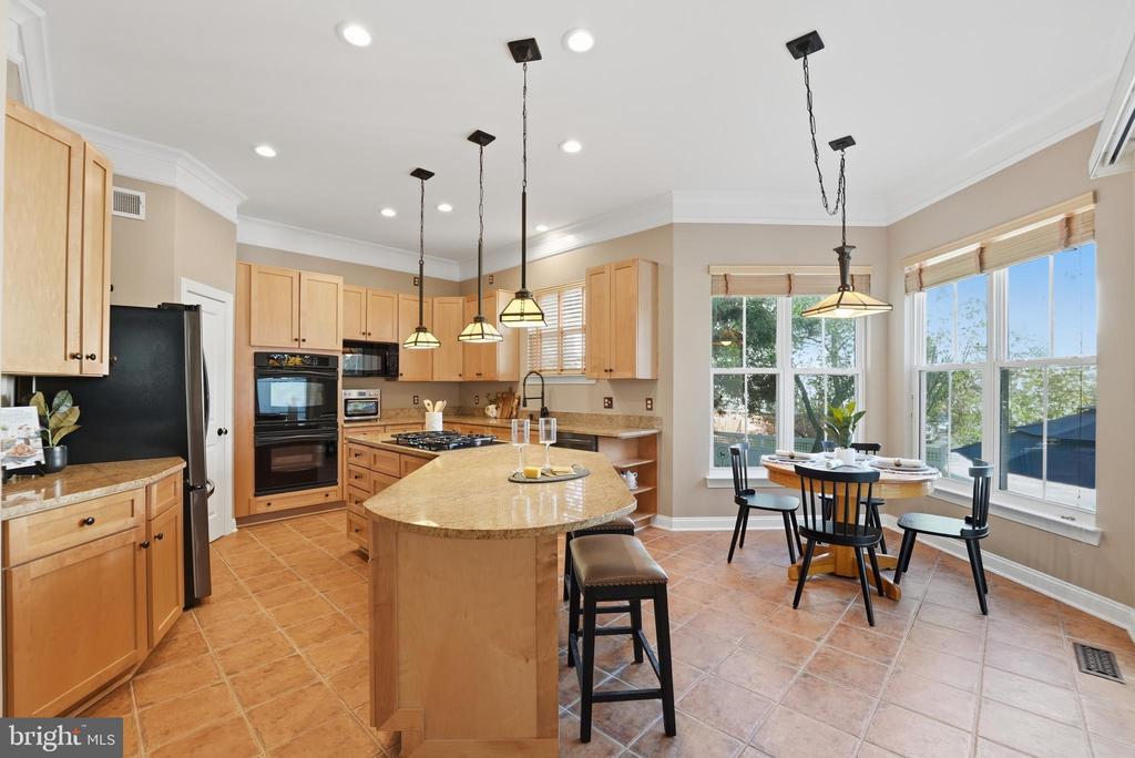 22826 COURTLAND PARK DRIVE