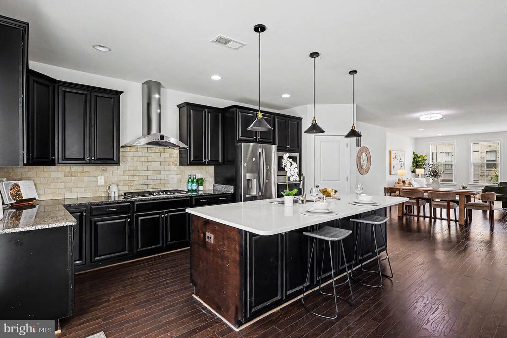 42361 VANCOUVER TERRACE