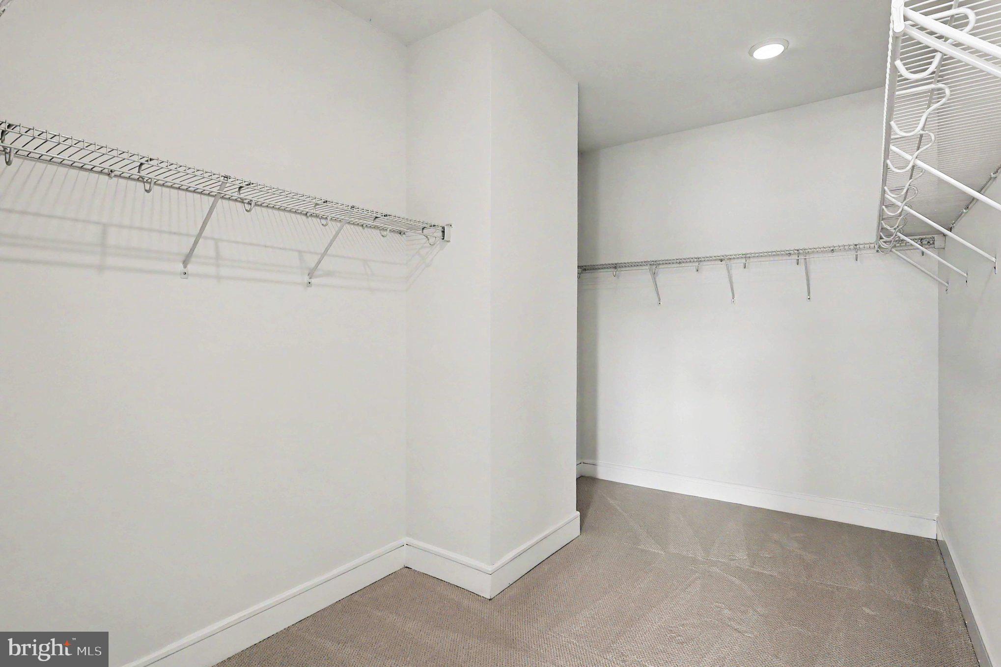 42361 VANCOUVER TERRACE