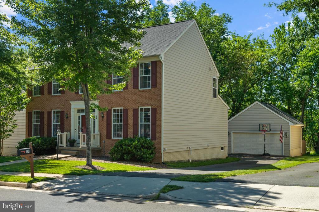 14 COOPER RUN STREET