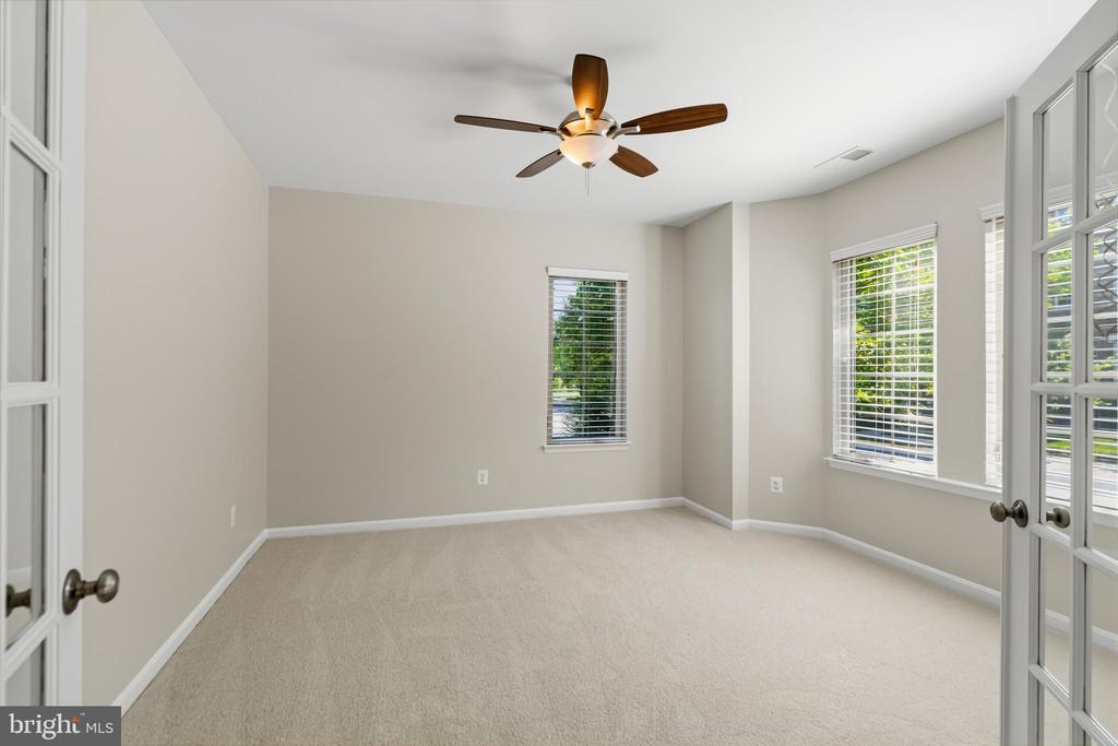 22807 BREEZY HOLLOW DRIVE