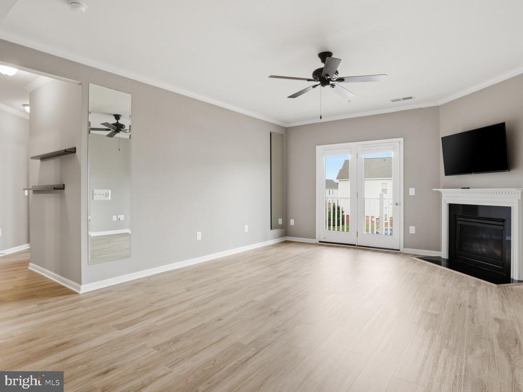 24636 WOOLLY MAMMOTH TERRACE 202