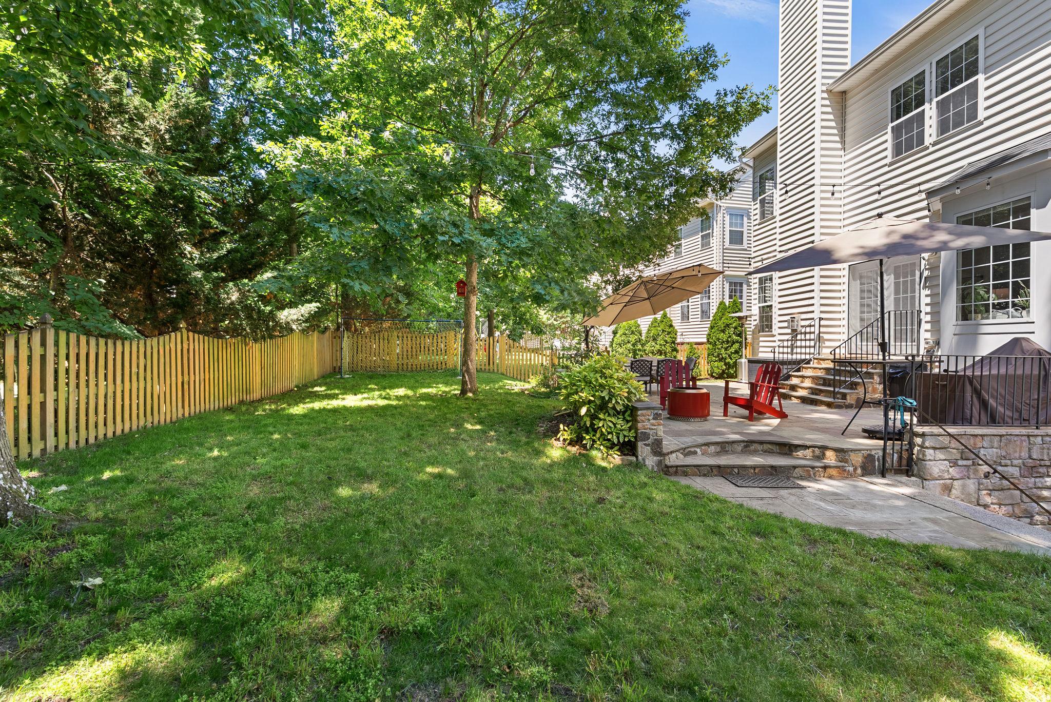 42573 REGAL WOOD DRIVE