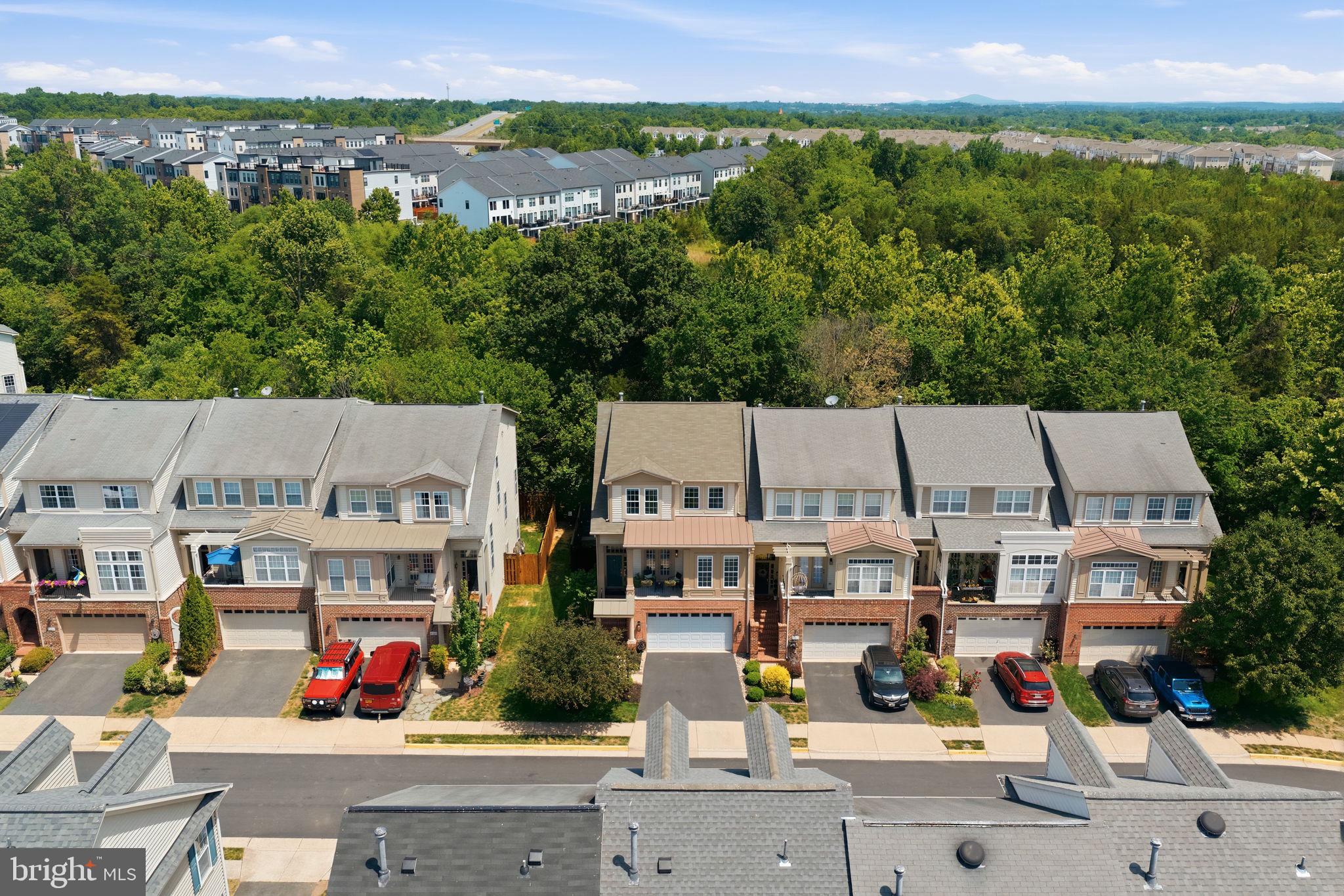 43264 SUNDERLEIGH SQUARE