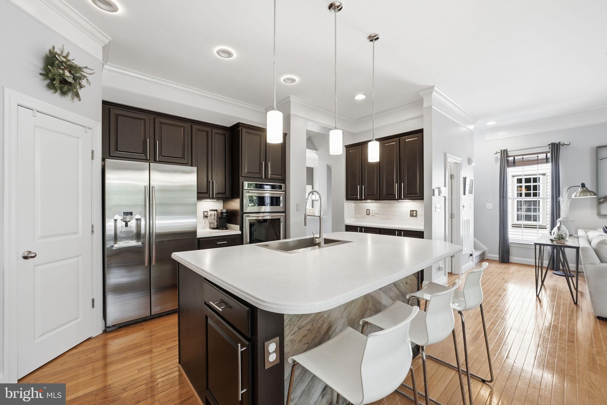 43264 SUNDERLEIGH SQUARE