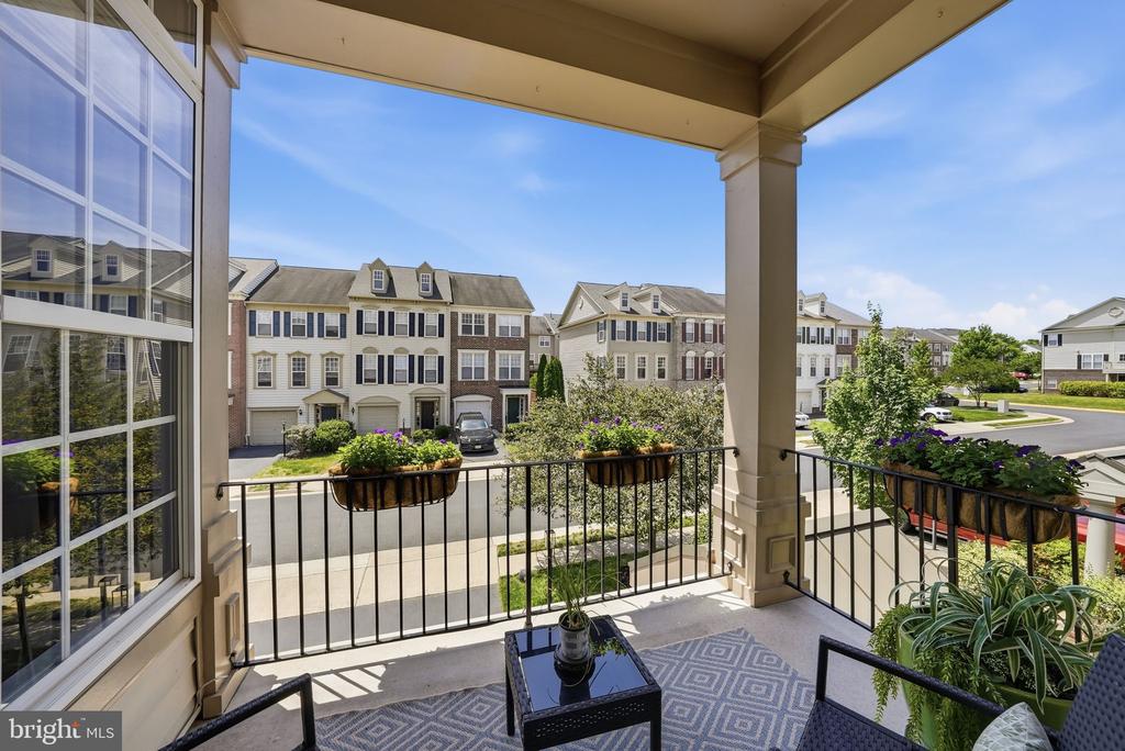43264 SUNDERLEIGH SQUARE