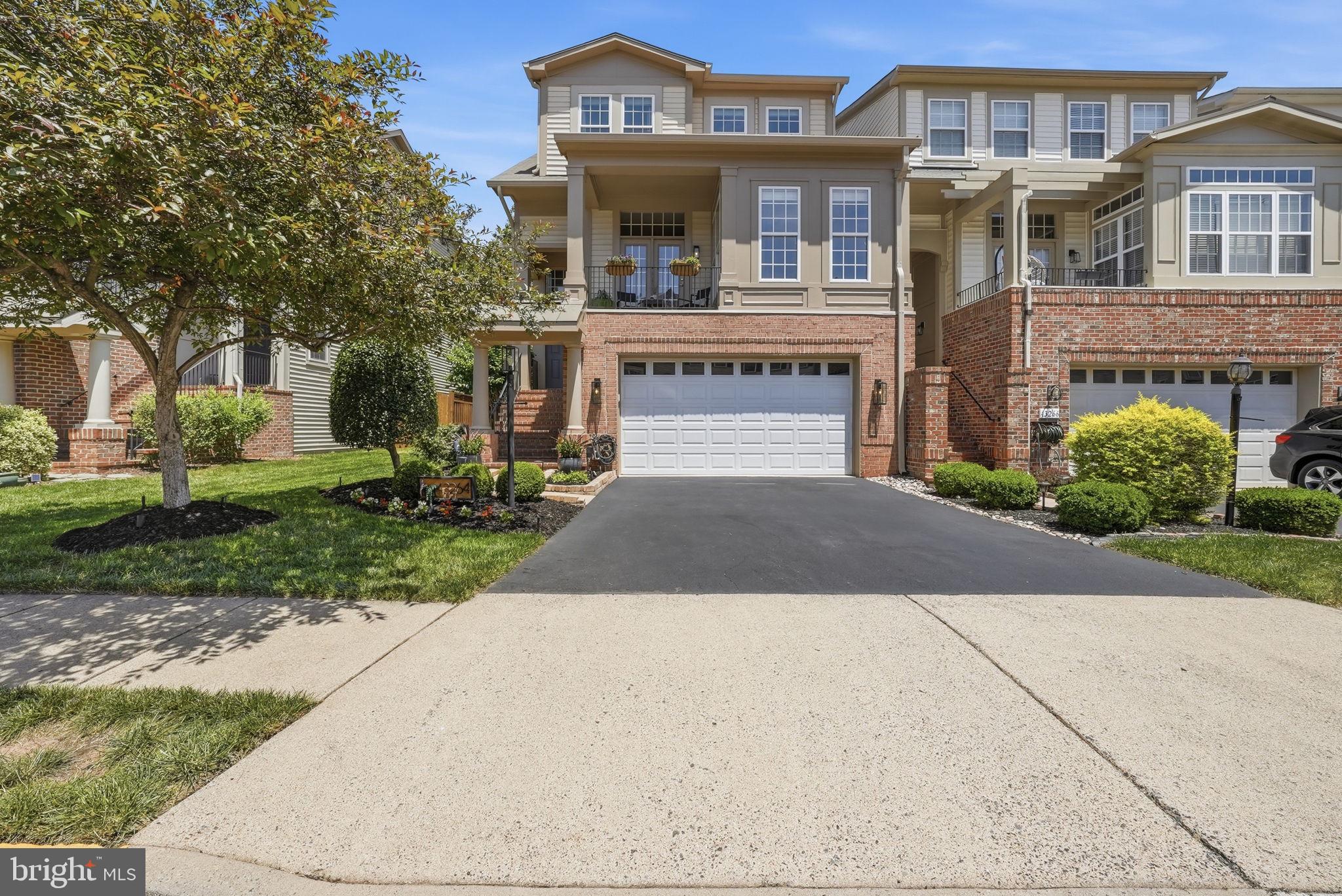 43264 SUNDERLEIGH SQUARE