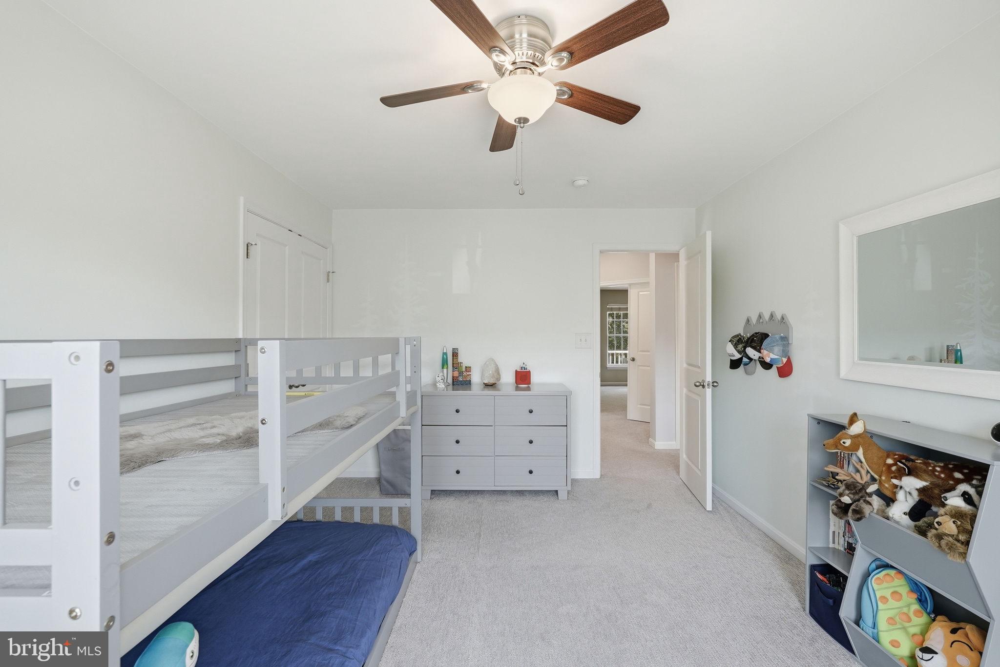 43264 SUNDERLEIGH SQUARE