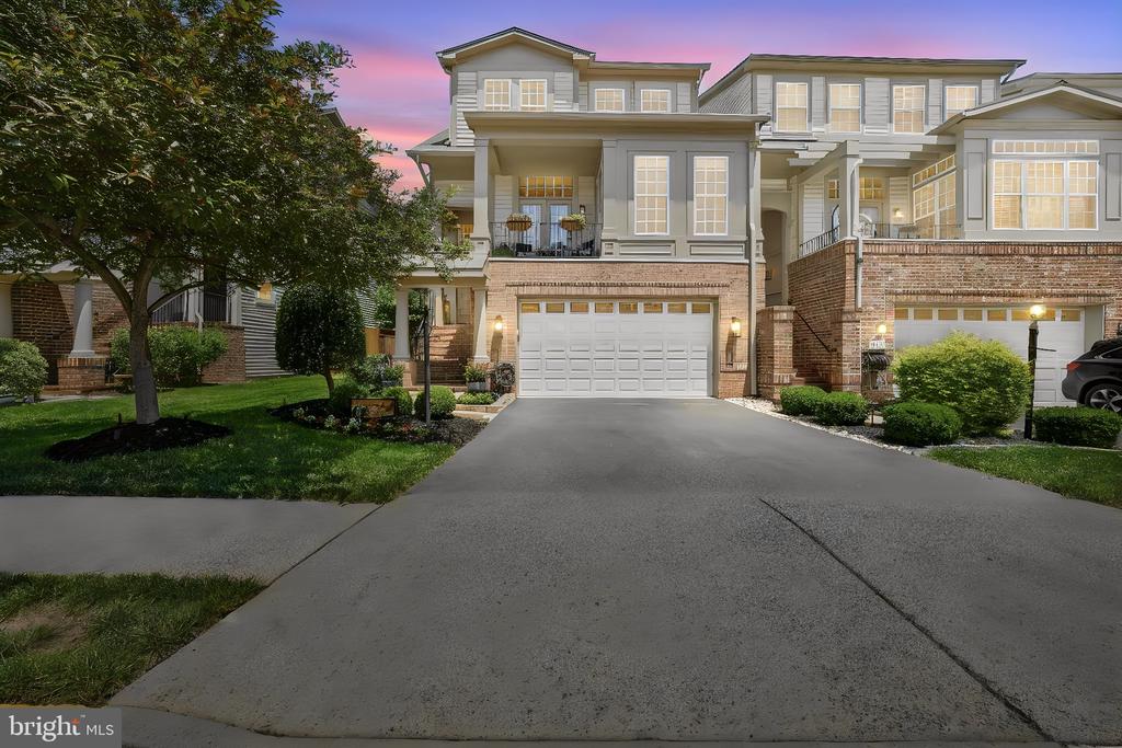 43264 SUNDERLEIGH SQUARE