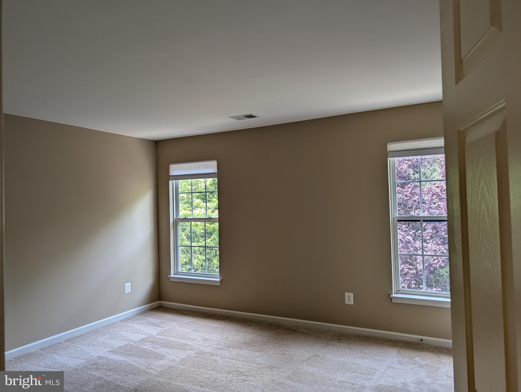 44476 LIVONIA TERRACE