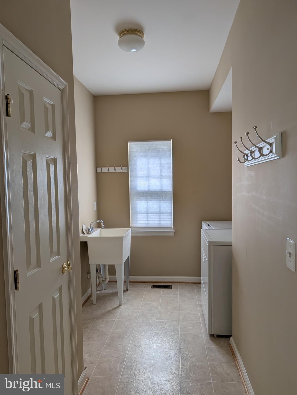 44476 LIVONIA TERRACE