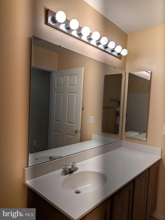 44476 LIVONIA TERRACE