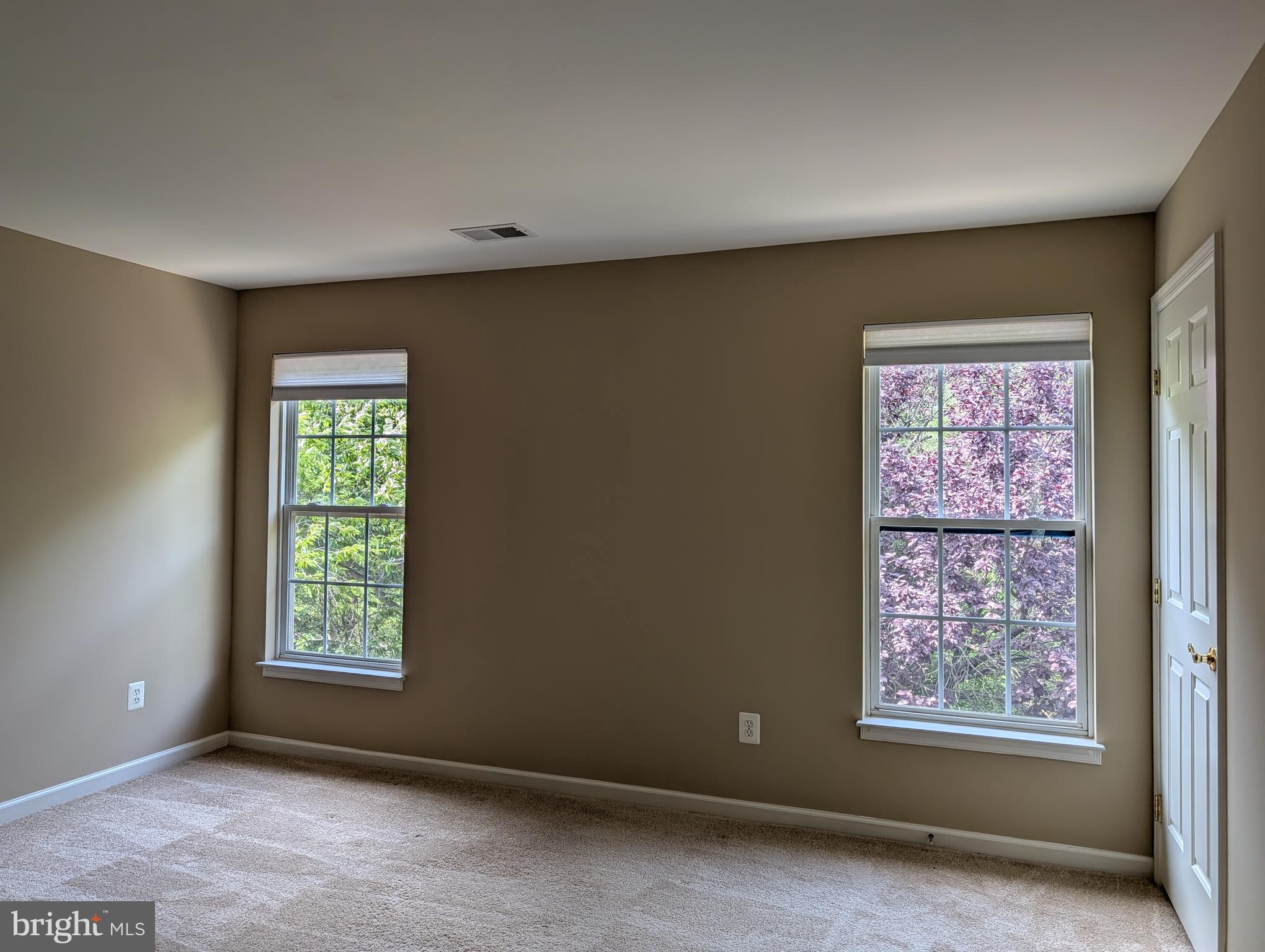 44476 LIVONIA TERRACE