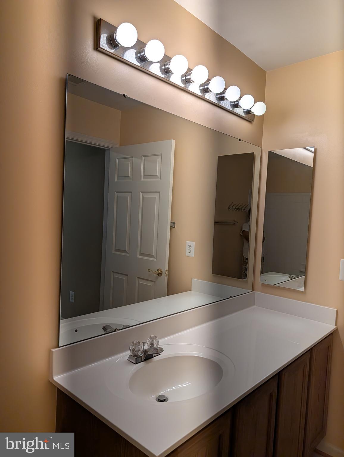 44476 LIVONIA TERRACE
