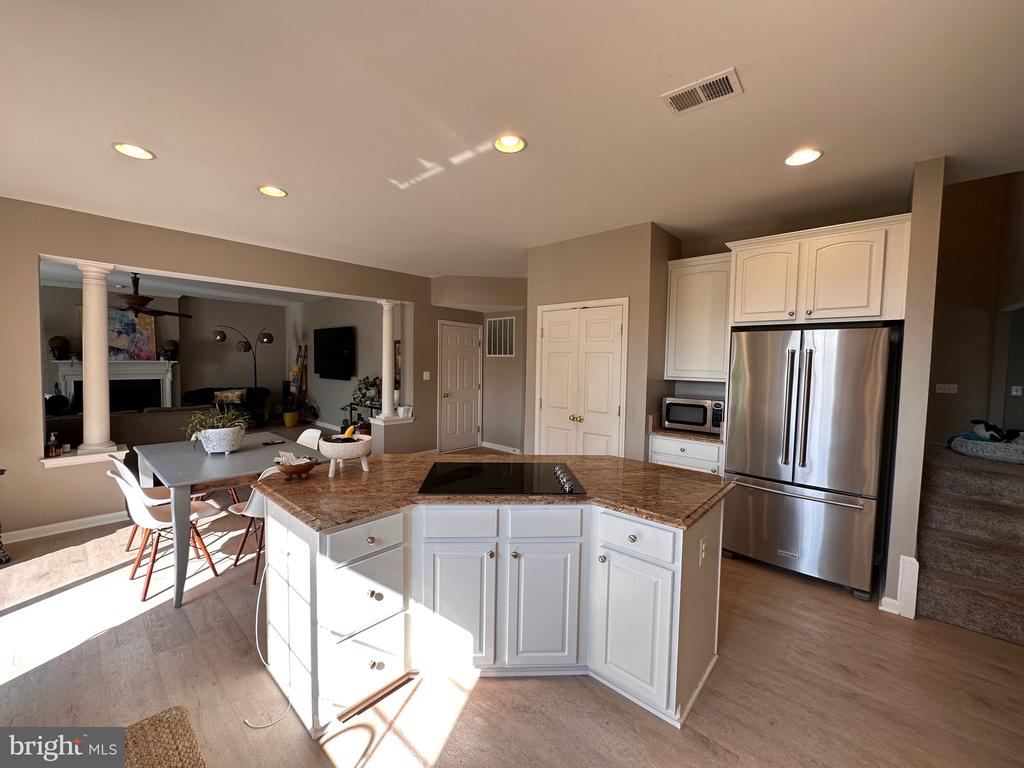 113 MUFFIN COURT SE SE