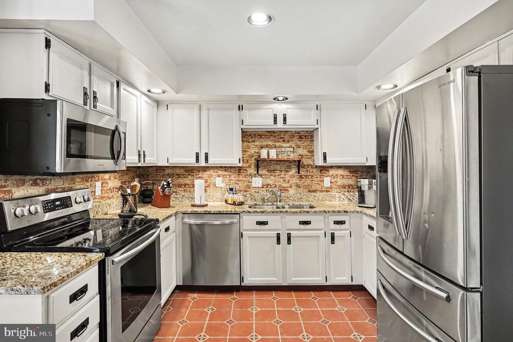 46572 BROADSPEAR TERRACE