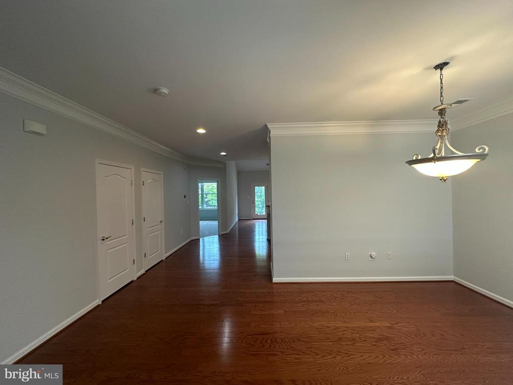 44322 MCHENRY SQUARE