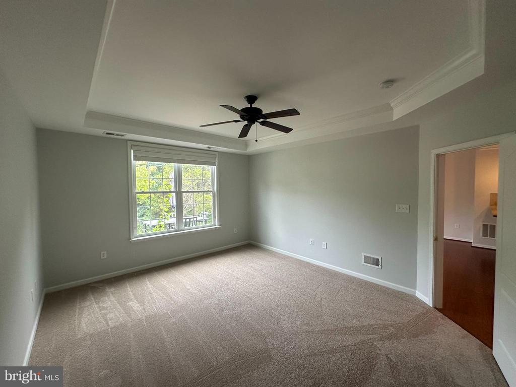 44322 MCHENRY SQUARE