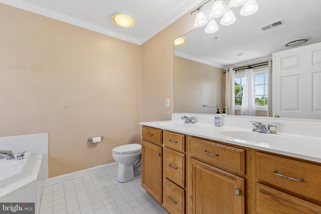 43809 WATER BAY TERRACE